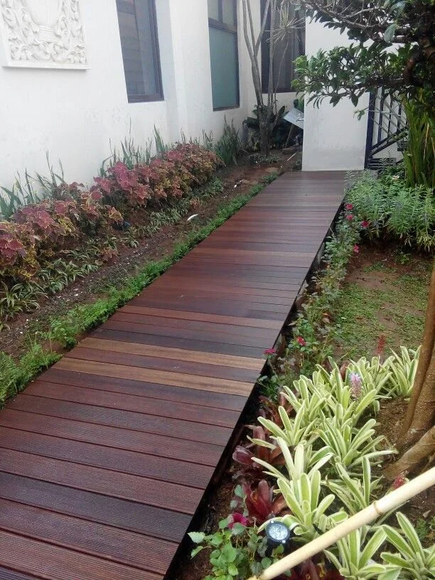 Taman Decking, Decking Kayu Ulin