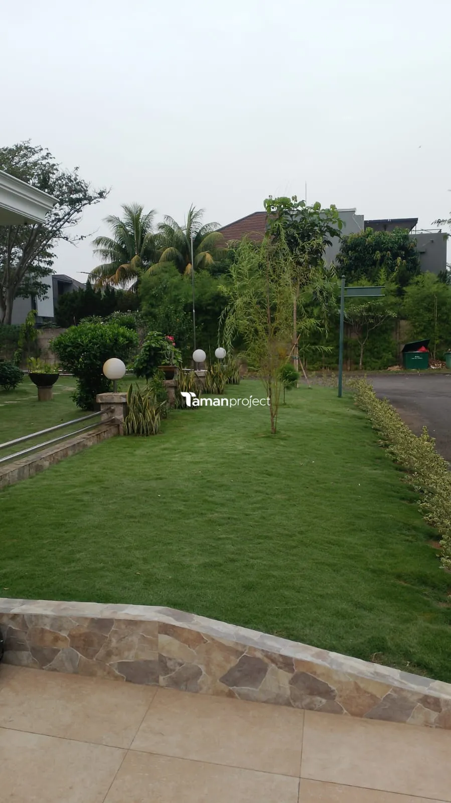 Proyek Perawatan Taman di Mentari Utama Alam Sutera Pak Heely Adisuhanto