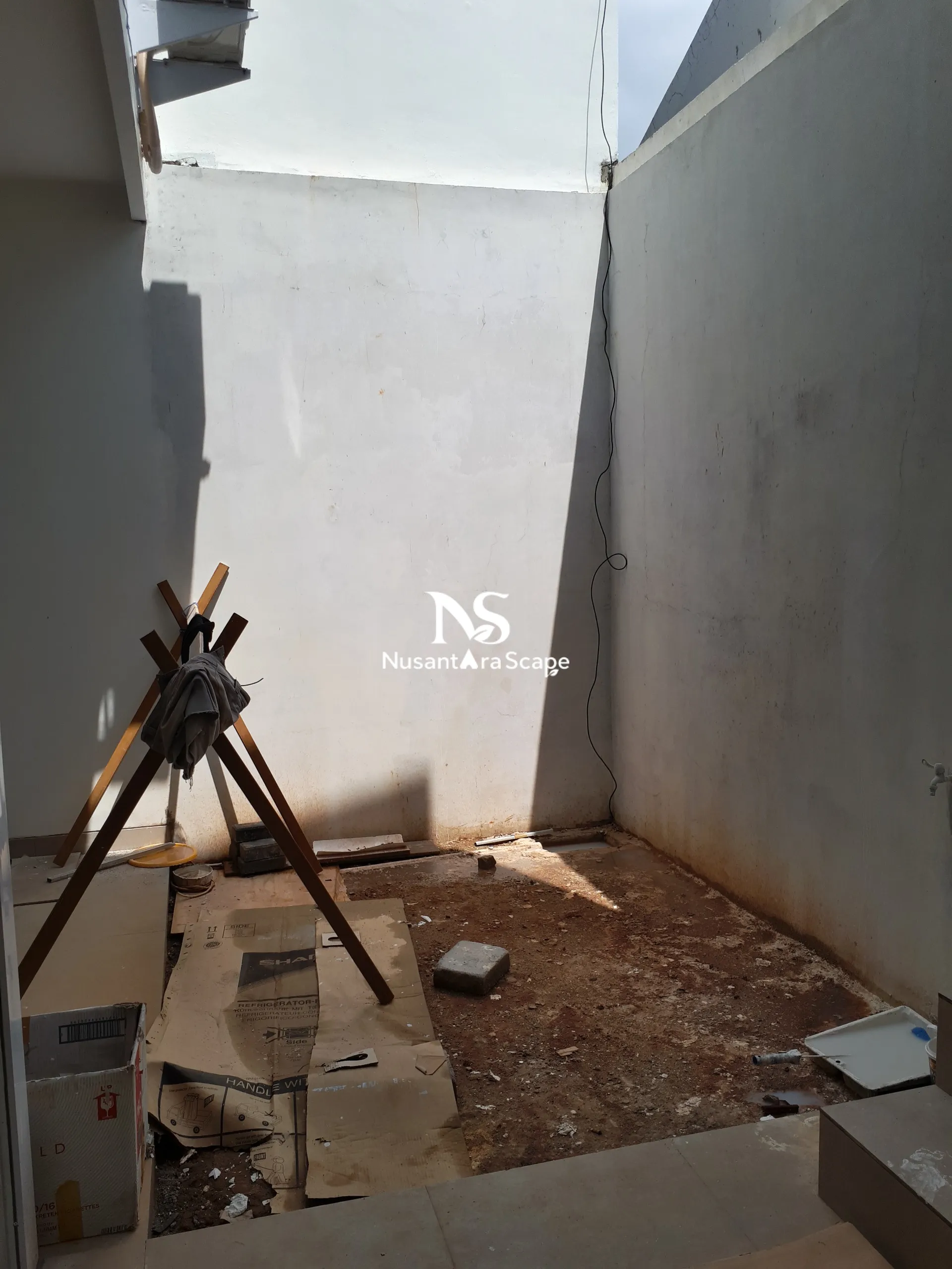Proyek Vertical Garden Karpet Geotextile | Ibu Sarah - The Icon BSD - Foto Gallery 1