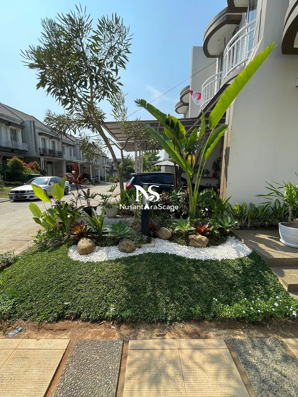 Proyek Taman Tropical Minimalis - Rancamaya Golf Estate Bogor - Foto Gallery 3