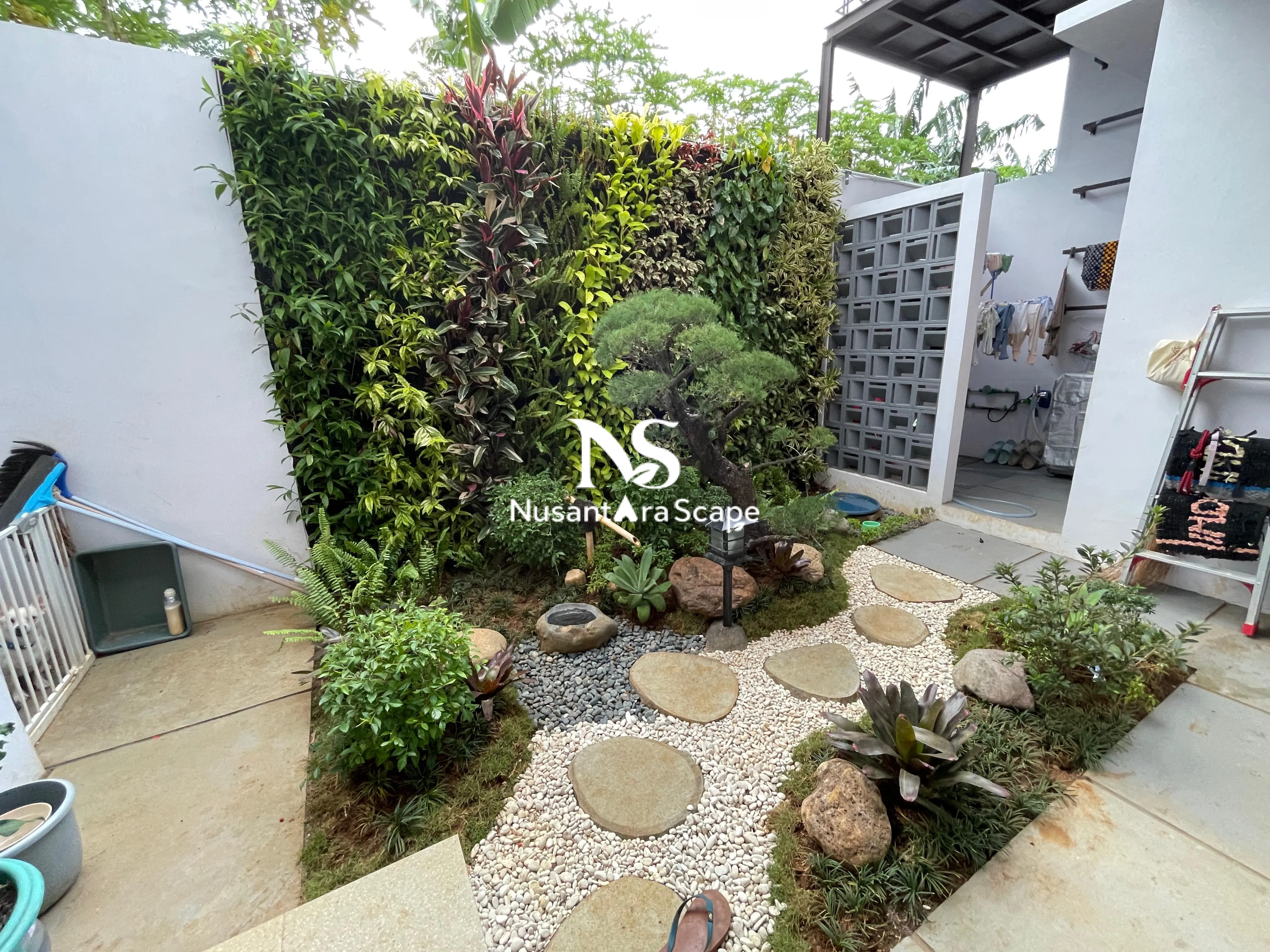 Proyek Taman Vertikal & Taman Kering (Zen Garden) - Summarecon Bogor - Foto Gallery 13