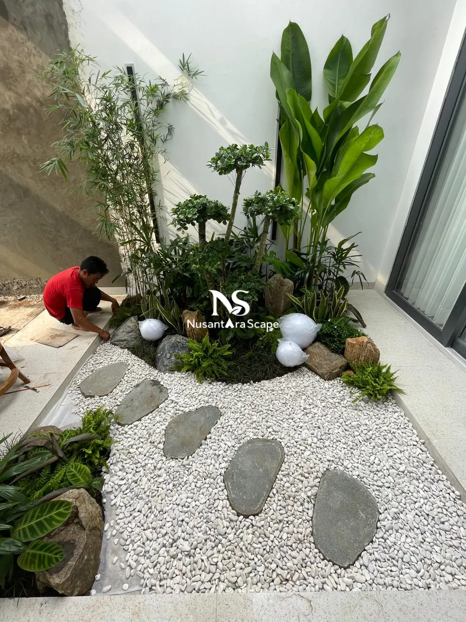 Proyek Tropical Dry Garden di Bintaro Tangerang - Foto Gallery 6