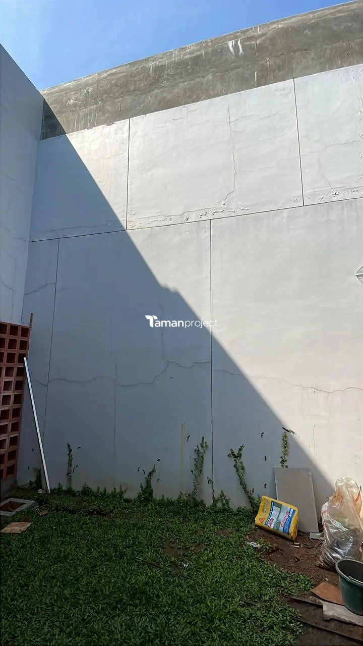 Proyek Vertical Garden Pot by Tamanproject | Ibu Natasha - Quanties BSD